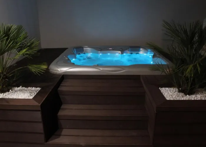 Lux Afrodita فيلة ماكارسكا